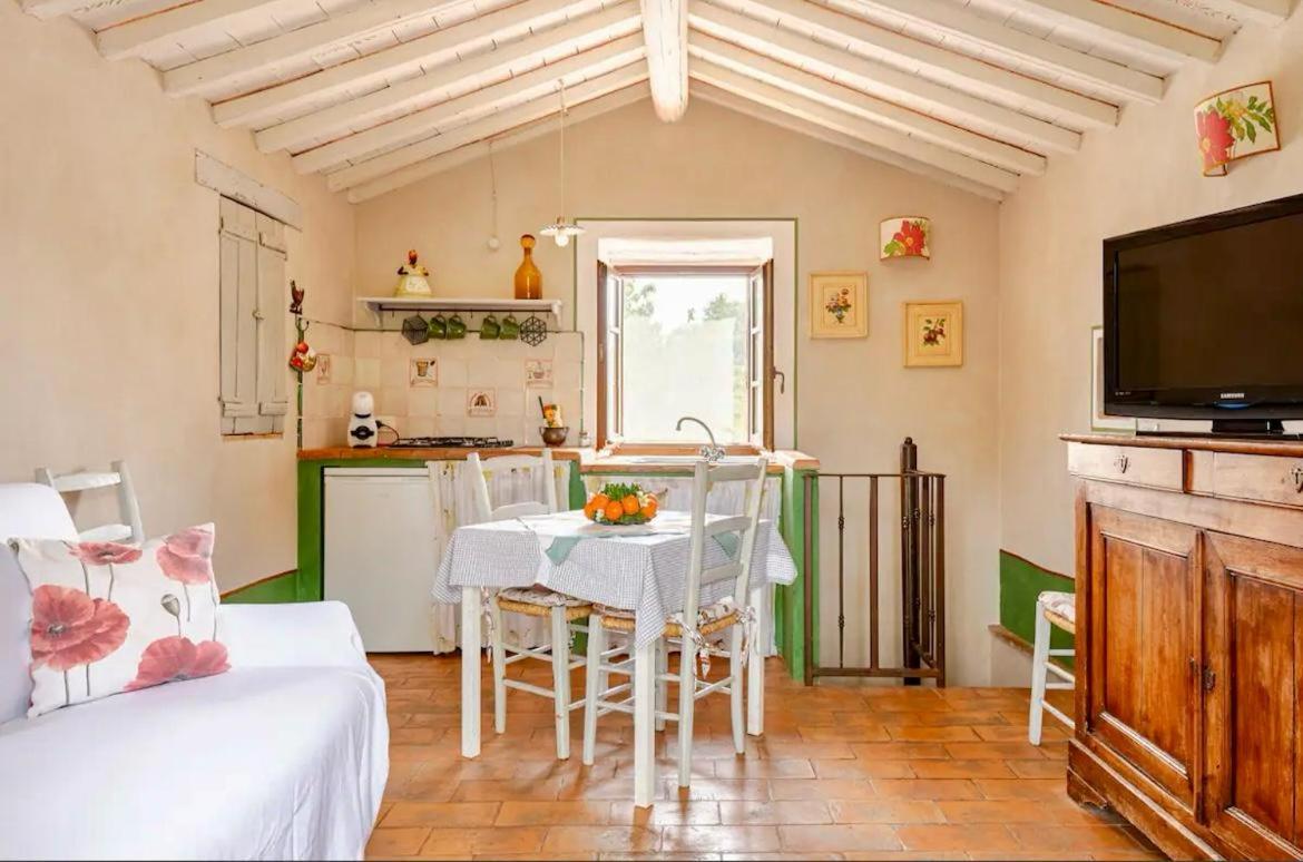 Agriturismo La Cervaiola Piccola Dimora Di Campagna Porano Екстериор снимка
